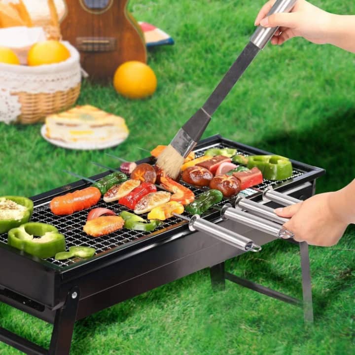 Barbecue, gril à charbon de bois pliable et portable partout